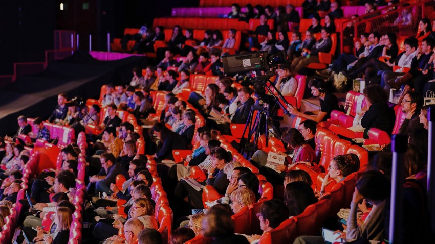 public dans une salle d'auditorium